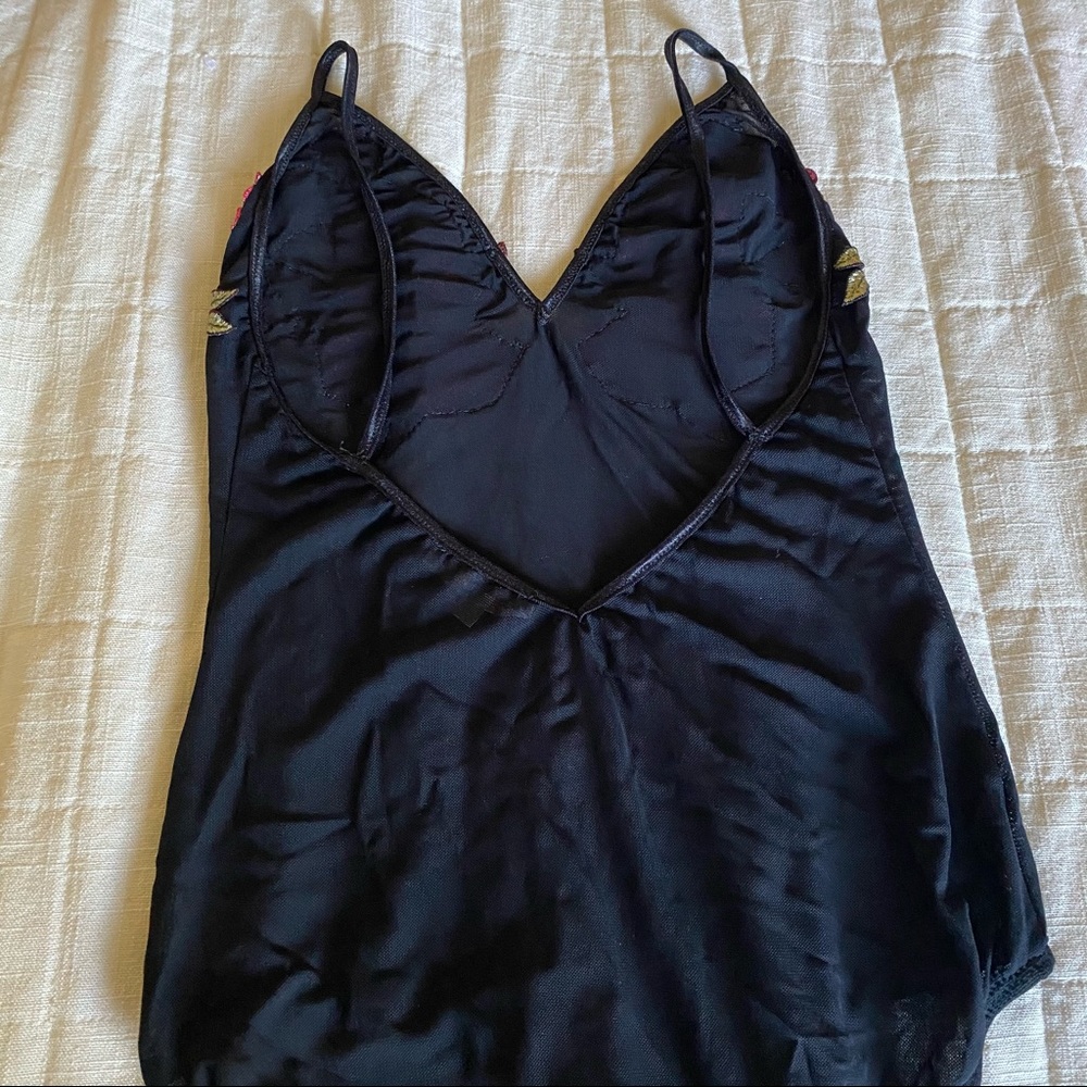 Two bodysuits - Picture 4 of 8